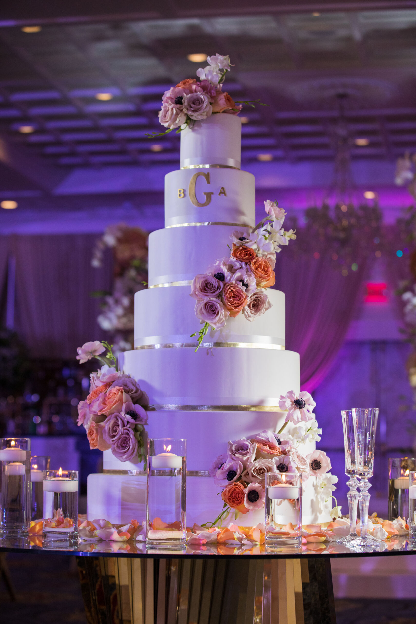 A example of a gorgeous and big wedding cake. Image by Sarkis Photography