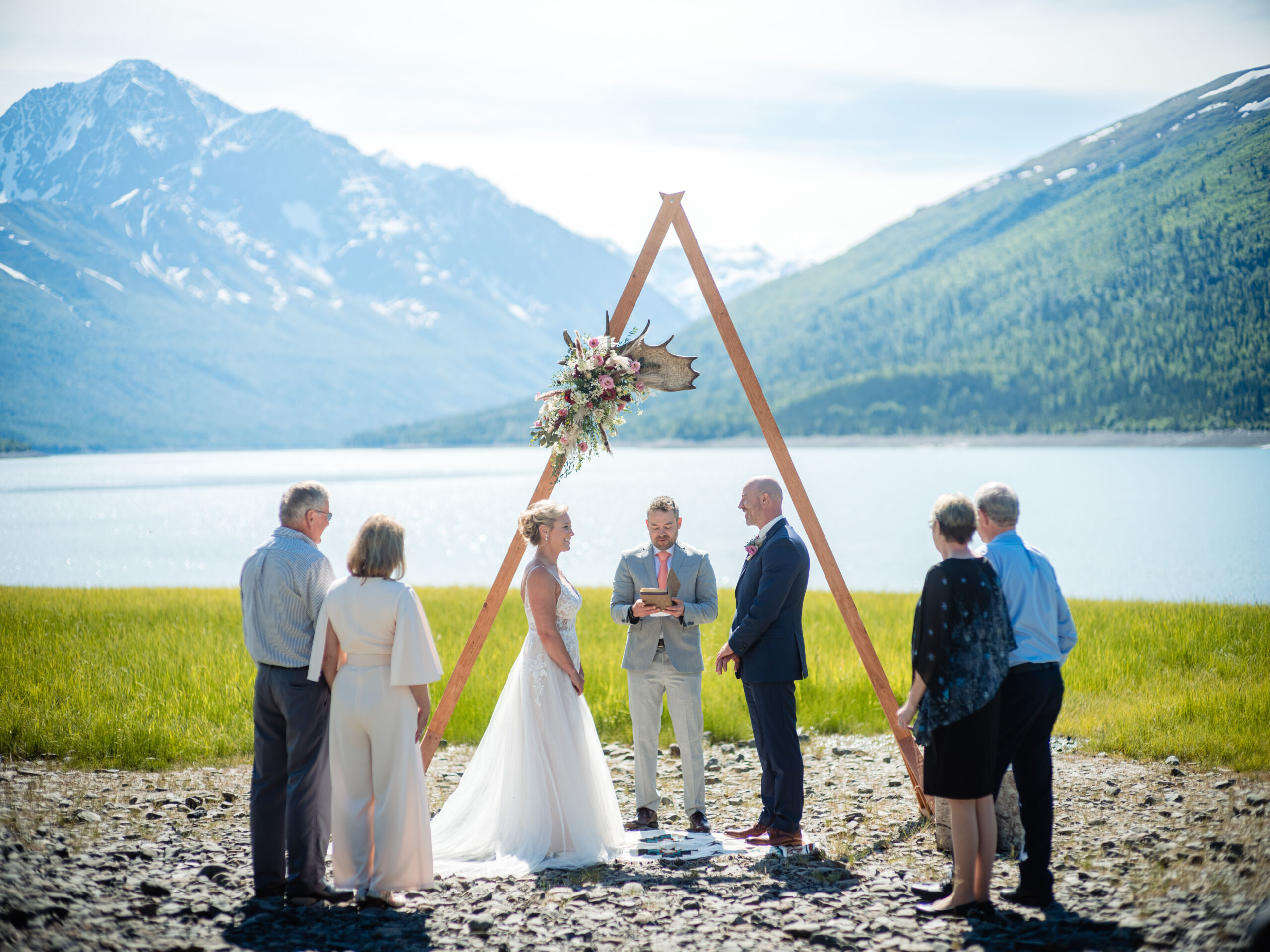 Wedding Image by Chugach Peaks Photography in Alaska