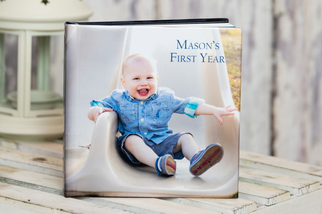 This sweet EZ Book makes the perfect gift to the mom who forgot to order it after the portrait session. This is the perfect way she can treat herself for Mother’s Day!
